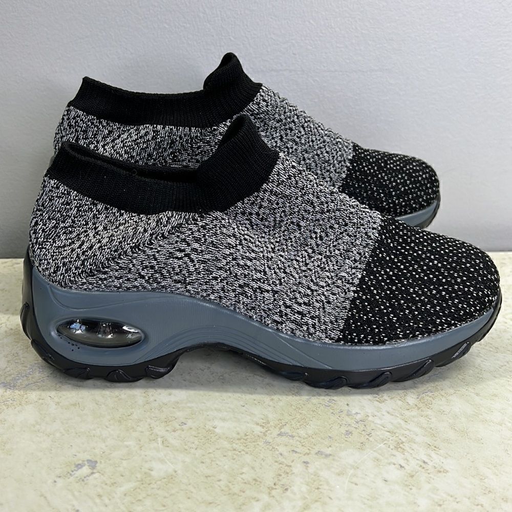 Decortop Sock Sneakers Pull On W8.5